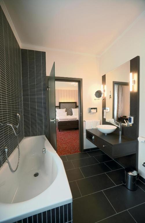 Top Hotel Kraemer Koblenz  Kültér fotó